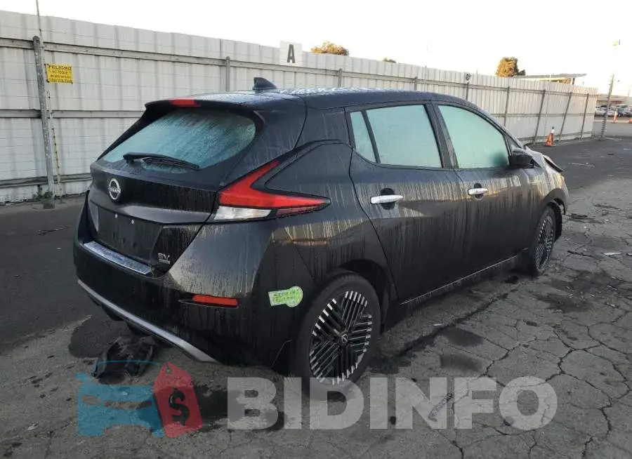 1N4CZ1CV3PC555135 Photo# 3