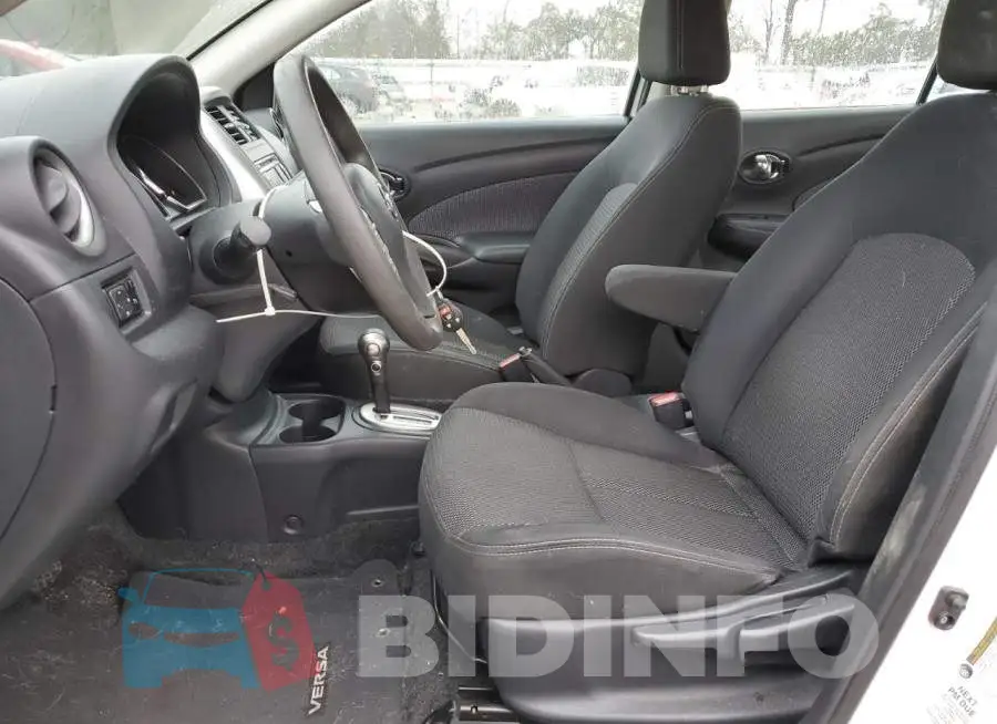 3N1CN7AP1GL903812 Photo# 7