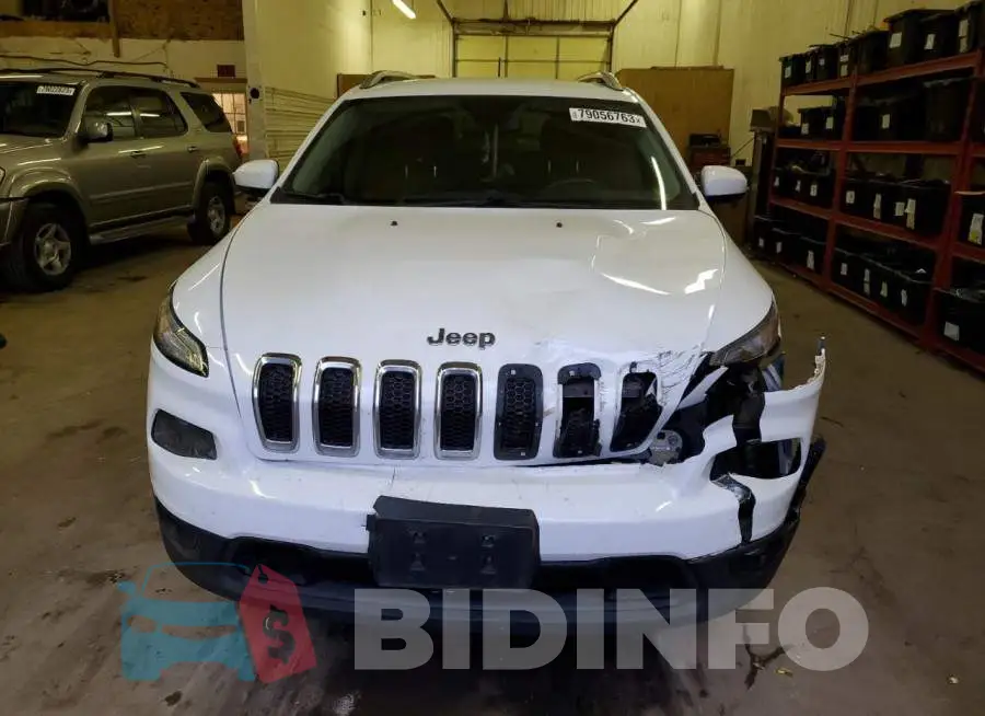 1C4PJMCB7HW598161 Photo# 5