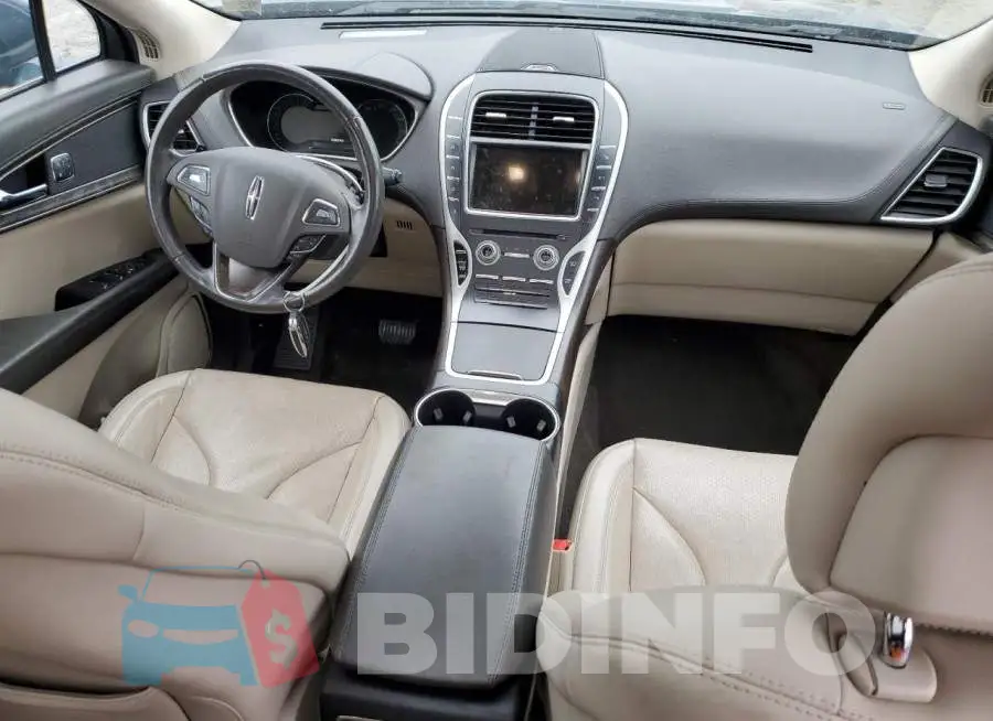 2LMPJ8LR1JBL42304 Photo# 8