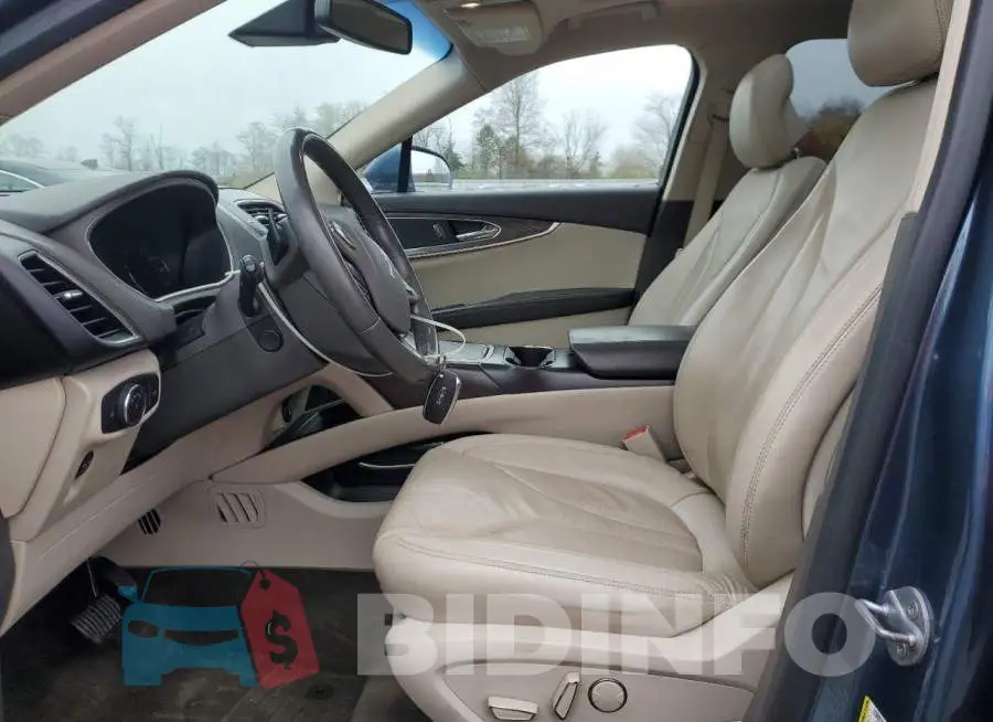 2LMPJ8LR1JBL42304 Photo# 7