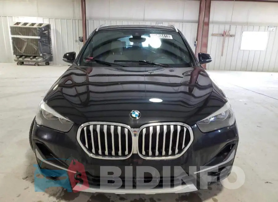 WBXJG7C09N5V40805 Photo# 5