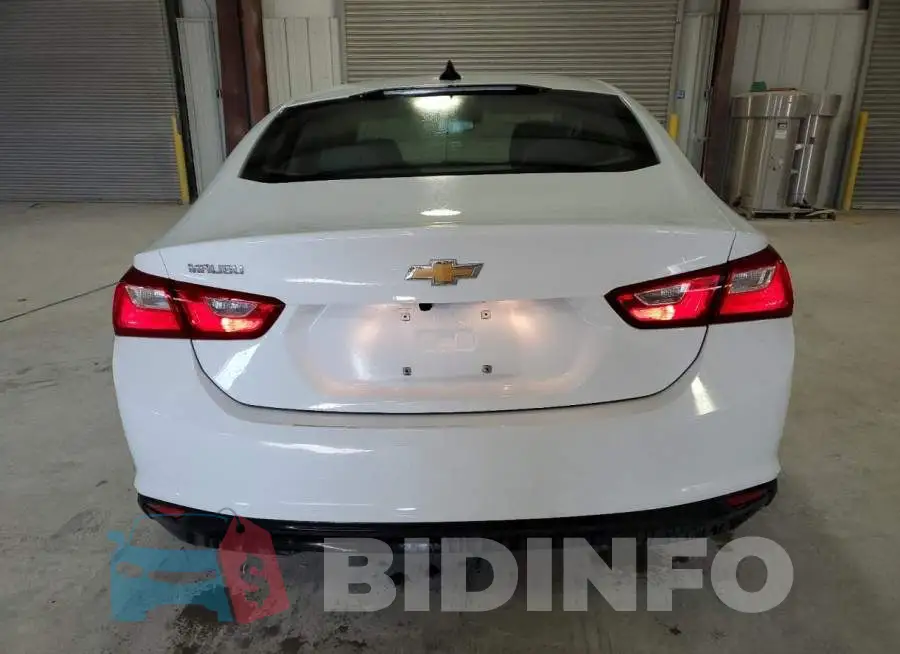 1G1ZB5ST4PF249228 Photo# 6