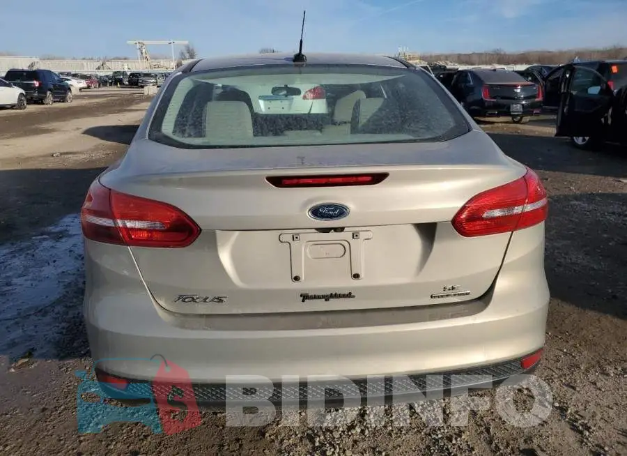 1FADP3F26FL255403 Photo# 6