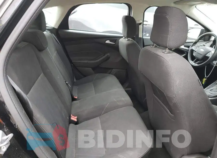 1FADP3M23JL294557 Photo# 10