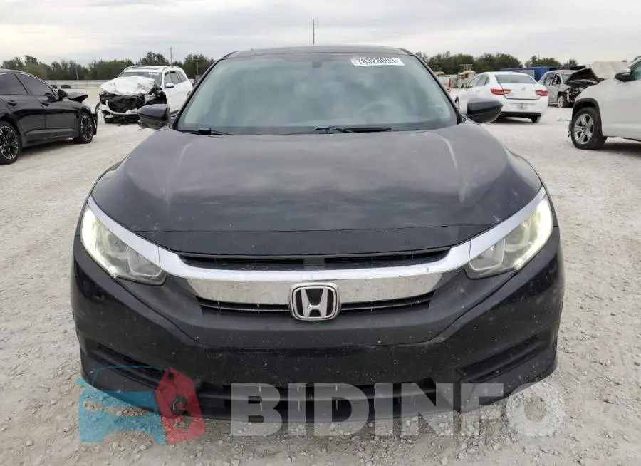 19XFC2F71HE079022 Photo# 5