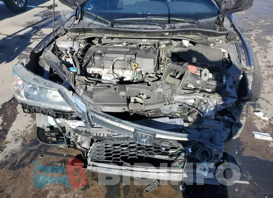 1HGCR2F50FA106552 Photo# 11