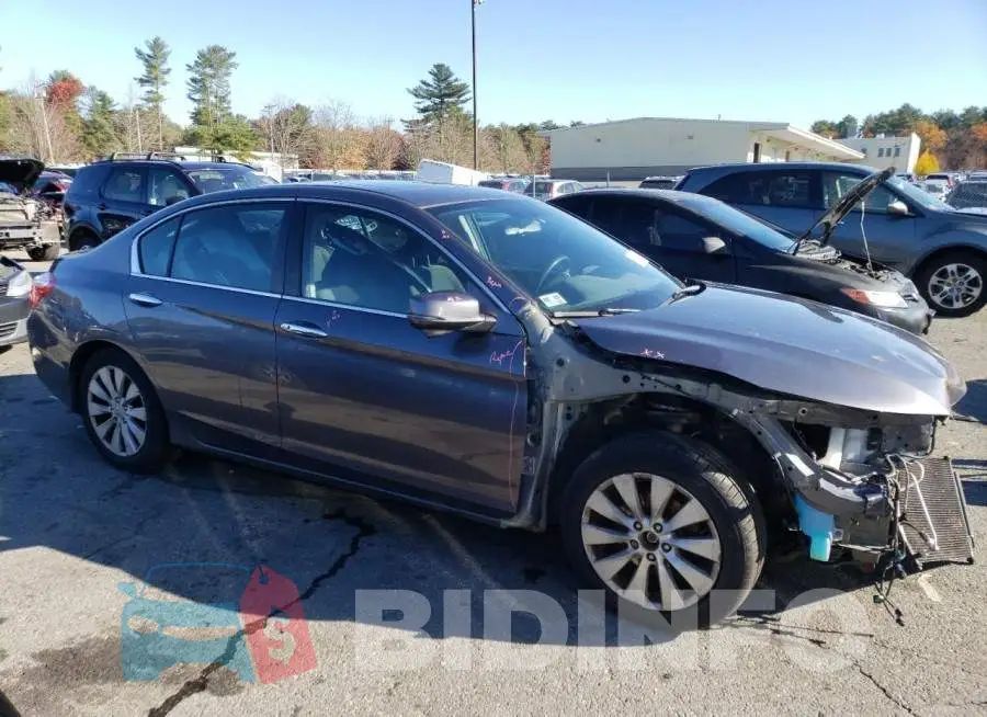 1HGCR2F72FA184042 Photo# 4