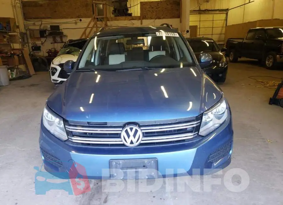 WVGBV7AX7HW500241 Photo# 5