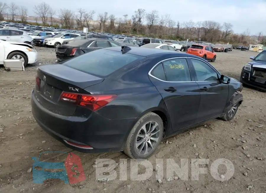 19UUB1F39GA012561 Photo# 3