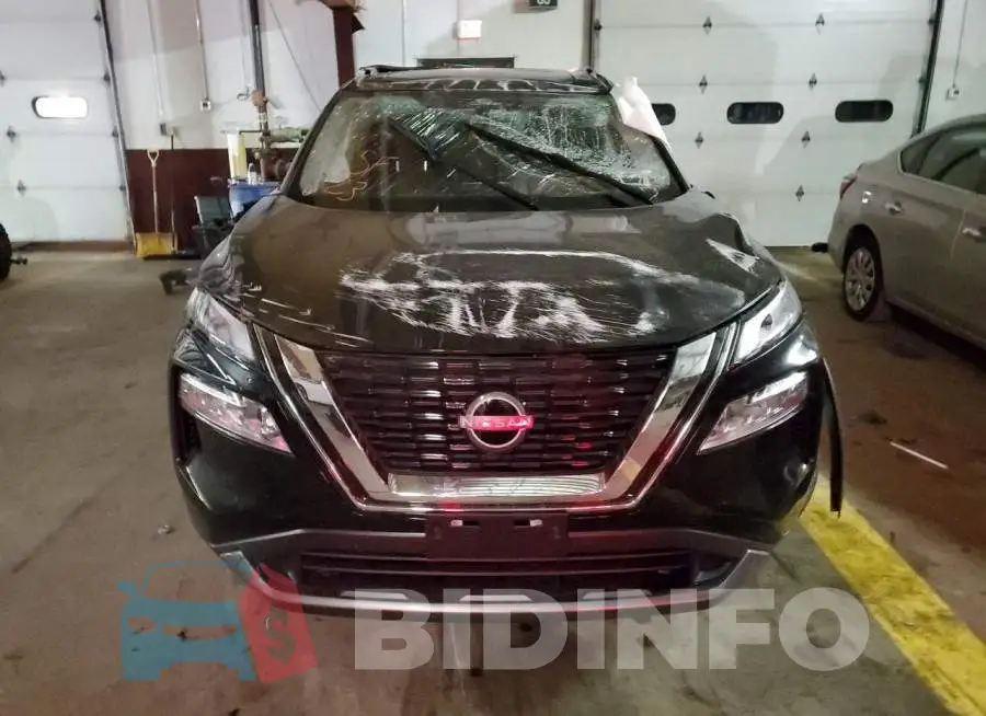 JN8BT3CBXPW464987 Photo# 5
