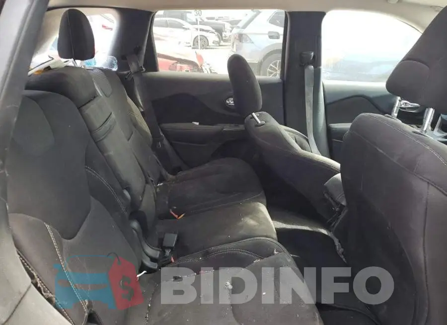 1C4PJLCB5FW616440 Photo# 11
