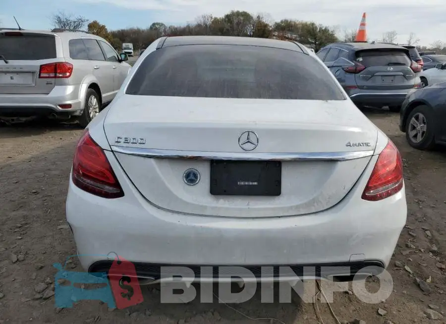 55SWF4KB9FU018780 Photo# 6