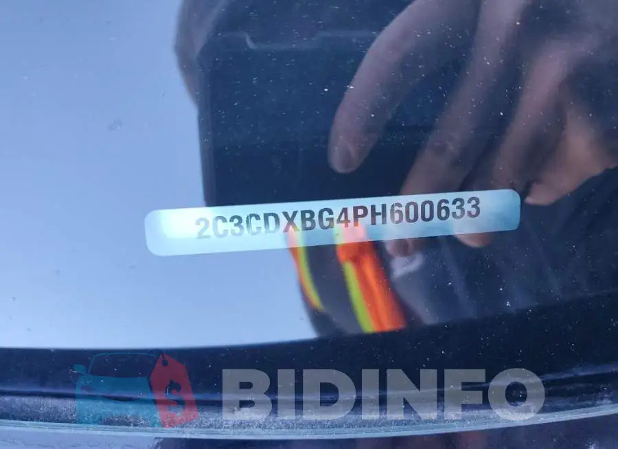 2C3CDXBG4PH600633 Photo# 13