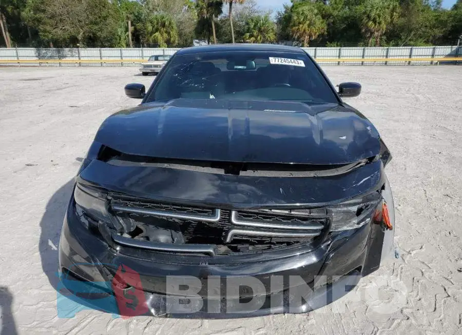 2C3CDXBG6FH870817 Photo# 5