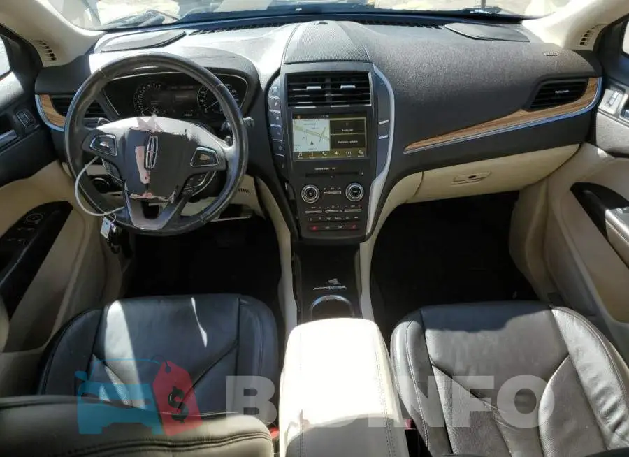 5LMCJ2D93GUJ11085 Photo# 8