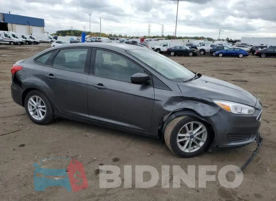 1FADP3F29JL204177 Photo# 4