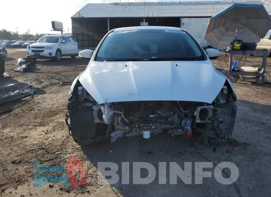 1FADP3K28FL241430 Photo# 5