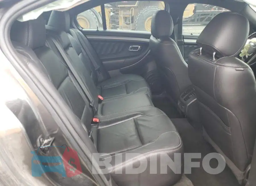 1FAHP2E81JG125273 Photo# 10