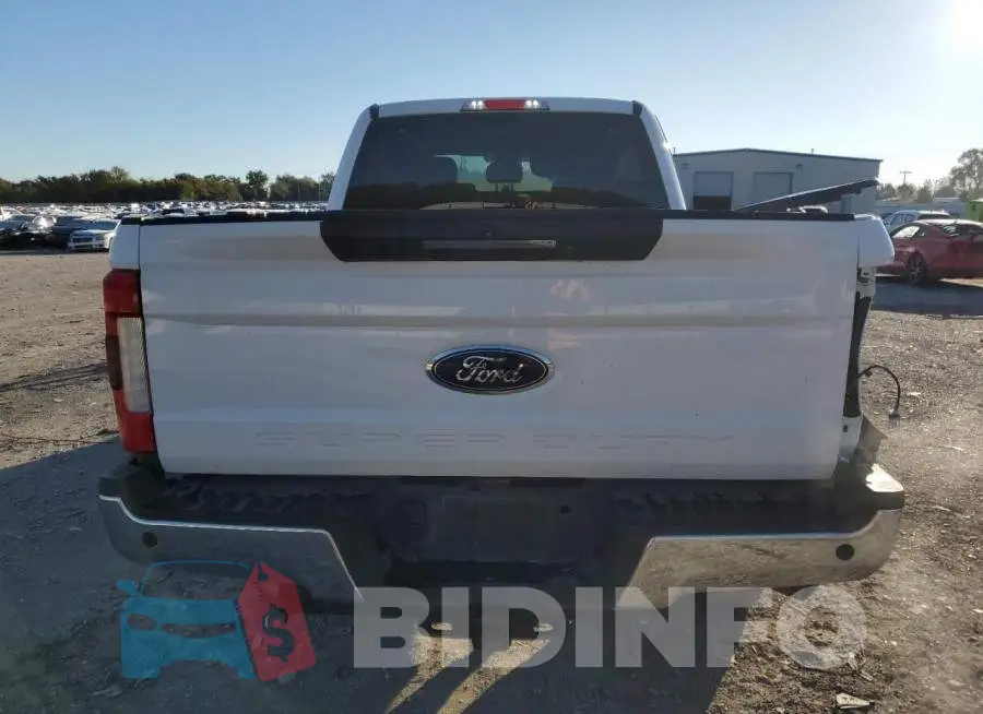 1FT7W2B62KEG14077 Photo# 6