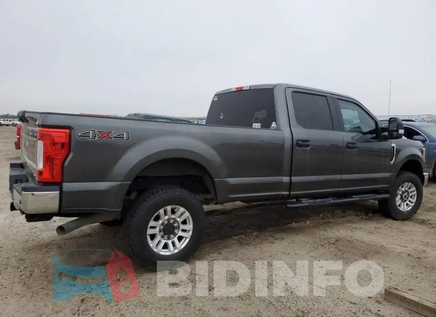 1FT7W2B69HEB17598 Photo# 3