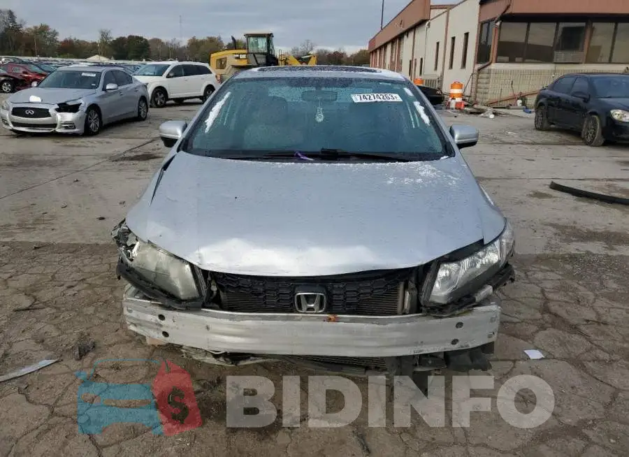 19XFB2F88FE014175 Photo# 5