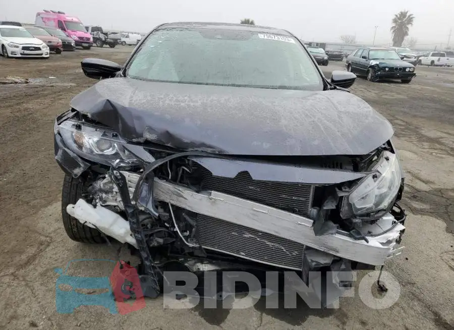 19XFC2F84GE247372 Photo# 5