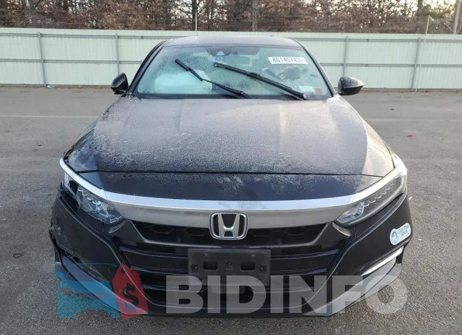 1HGCV3F12KA003173 Photo# 5