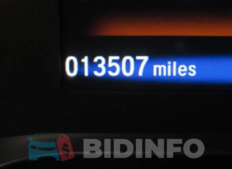 5FPYK3F58NB010048 Photo# 8