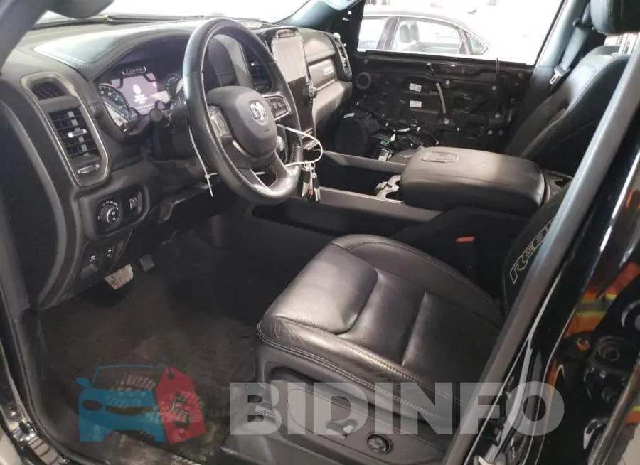 1C6SRFLT9MN673070 Photo# 7