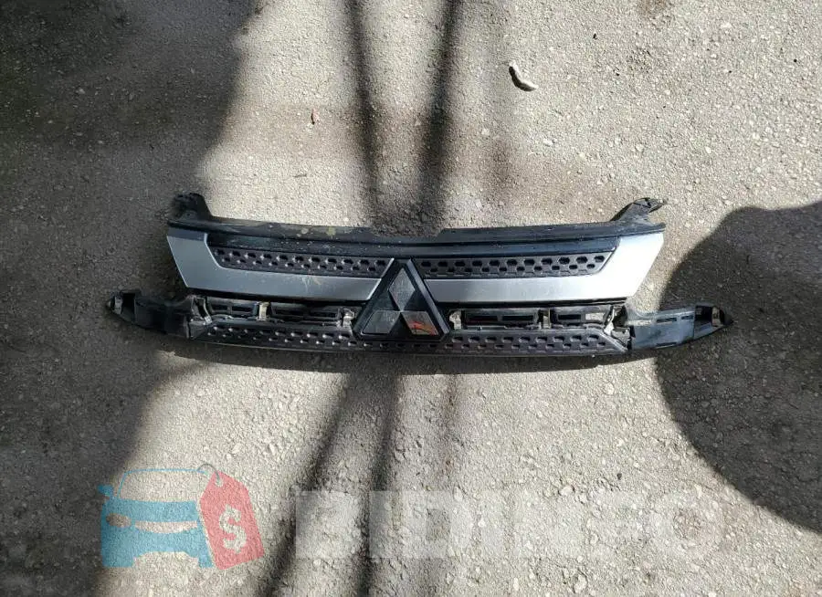 JA4AD2A3XKZ015871 Photo# 13