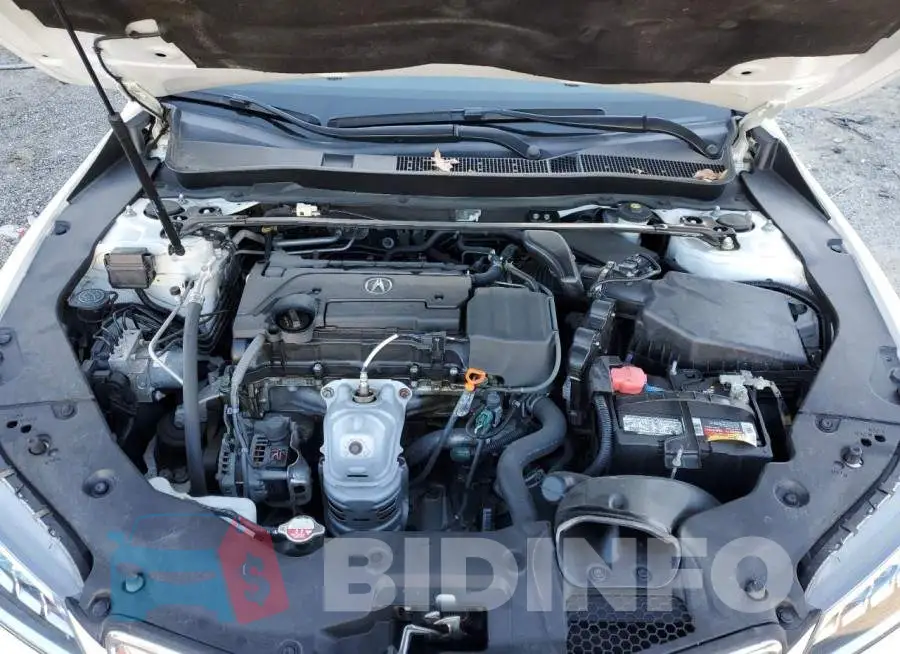 19UUB1F39FA028063 Photo# 11