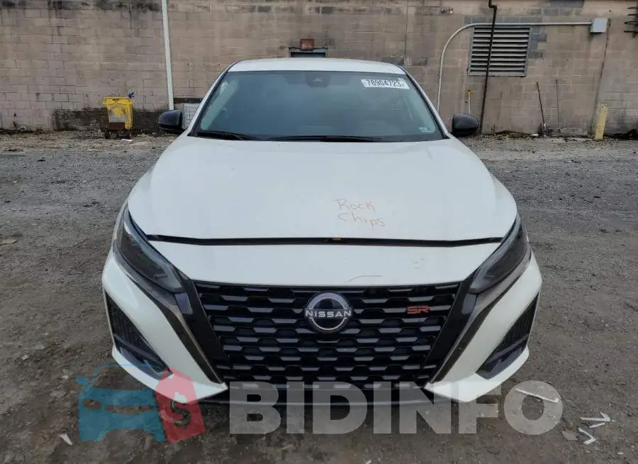 1N4BL4CV5PN305141 Photo# 5