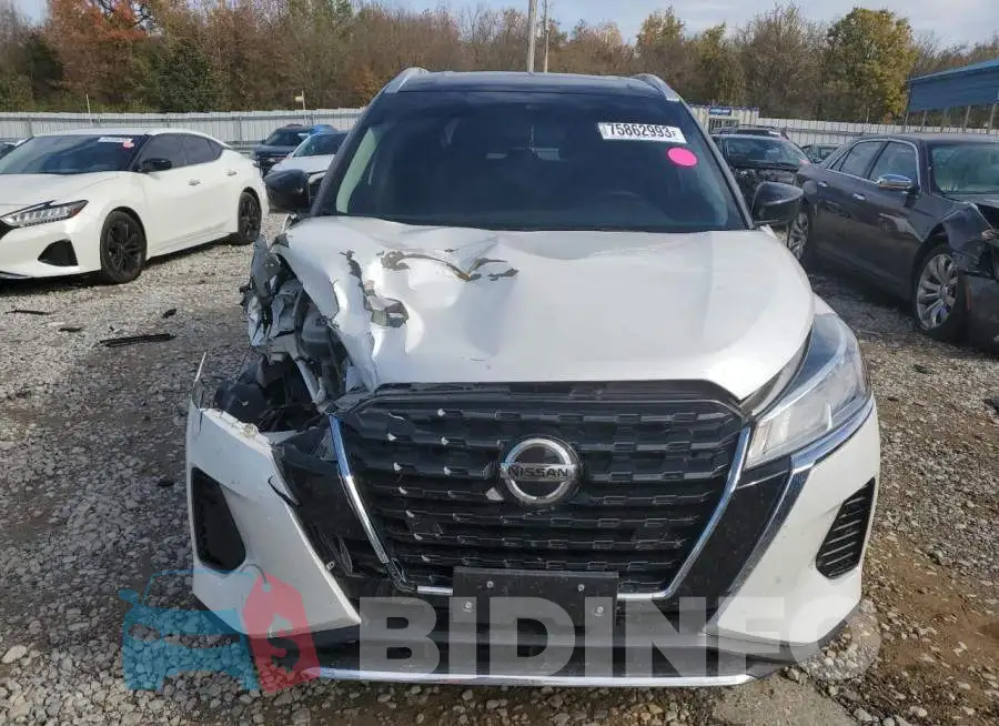 3N1CP5CVXML541954 Photo# 5