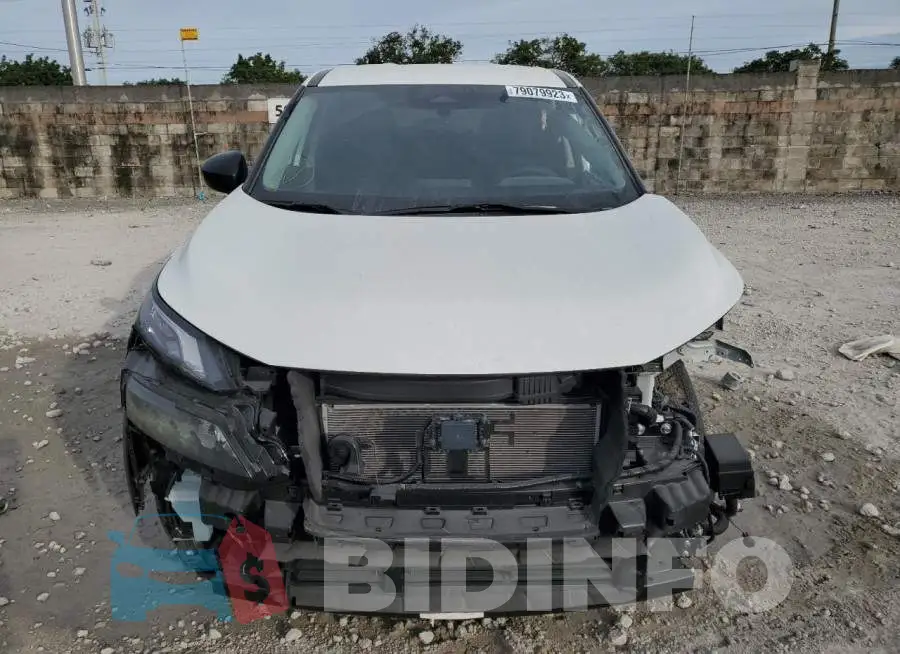 5N1BT3AA3PC865204 Photo# 5
