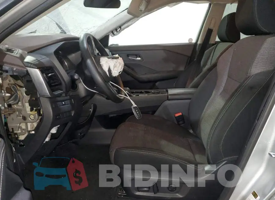 5N1BT3BB7NC693036 Photo# 7