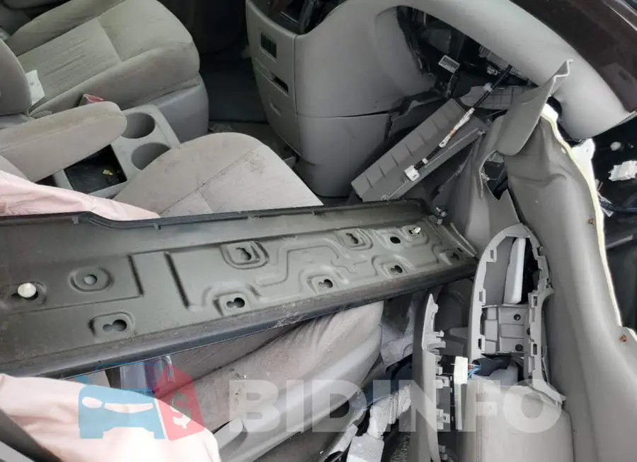 JN8AE2KP6H9166188 Photo# 13