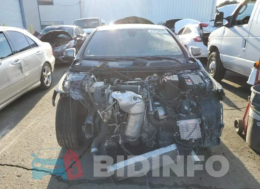 WDDSJ4EB3FN215543 Photo# 5