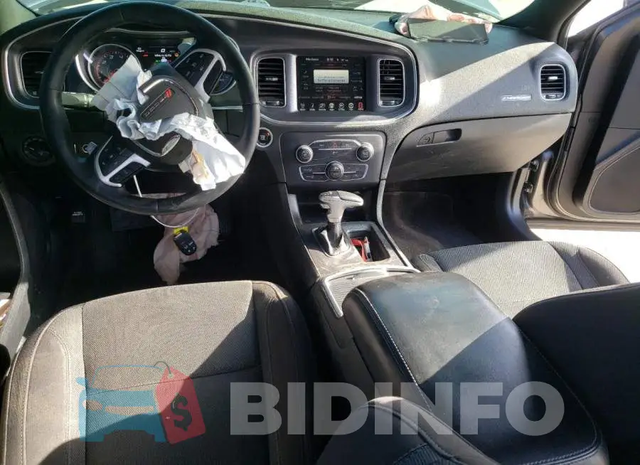 2C3CDXCT2FH729223 Photo# 8