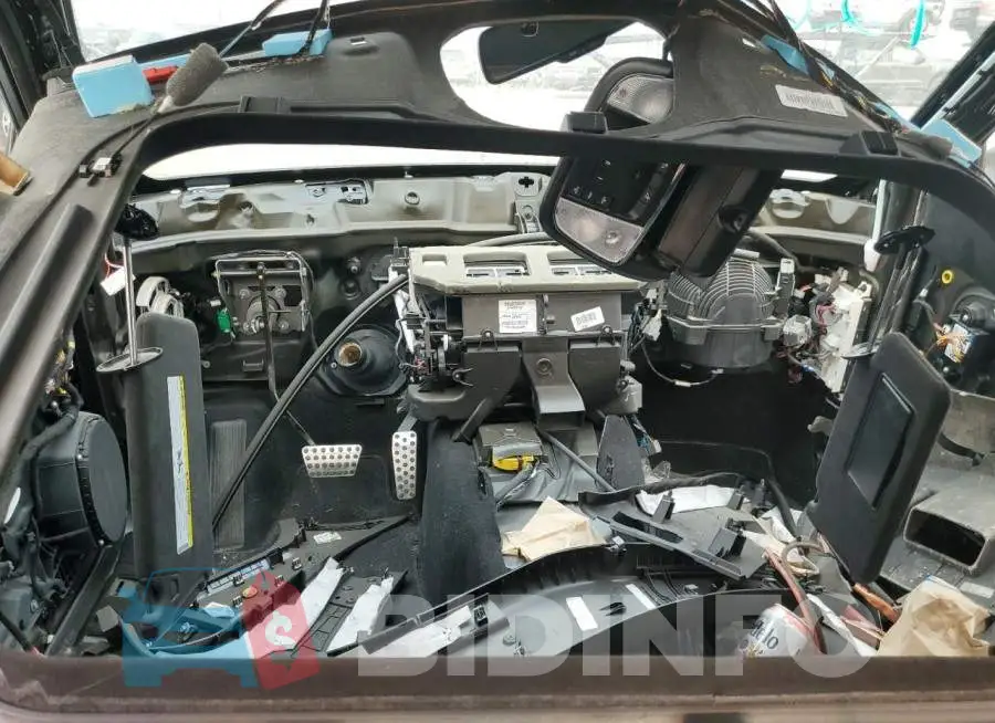 2C3CDXL96MH637260 Photo# 8