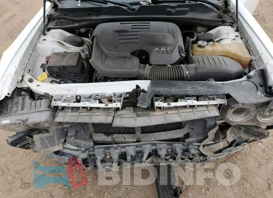 2C3CDZAG4FH833858 Photo# 11
