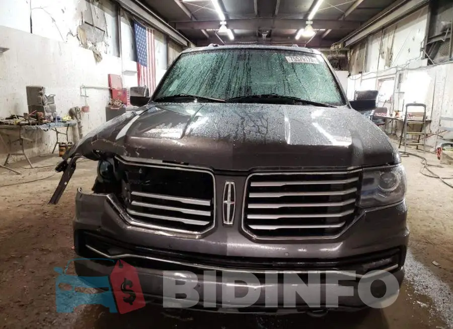 5LMJJ3JT5HEL12057 Photo# 5