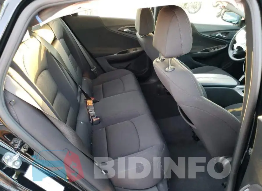 1G1ZD5ST3PF169168 Photo# 10