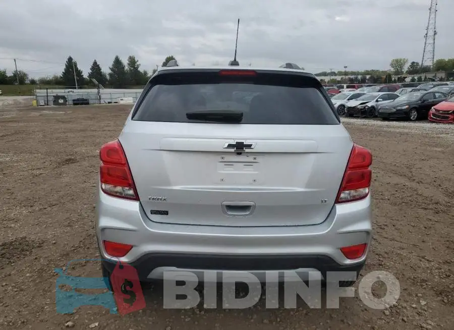 KL7CJLSB4LB320728 Photo# 6