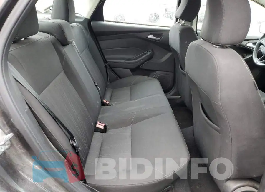 1FADP3F20FL374032 Photo# 10