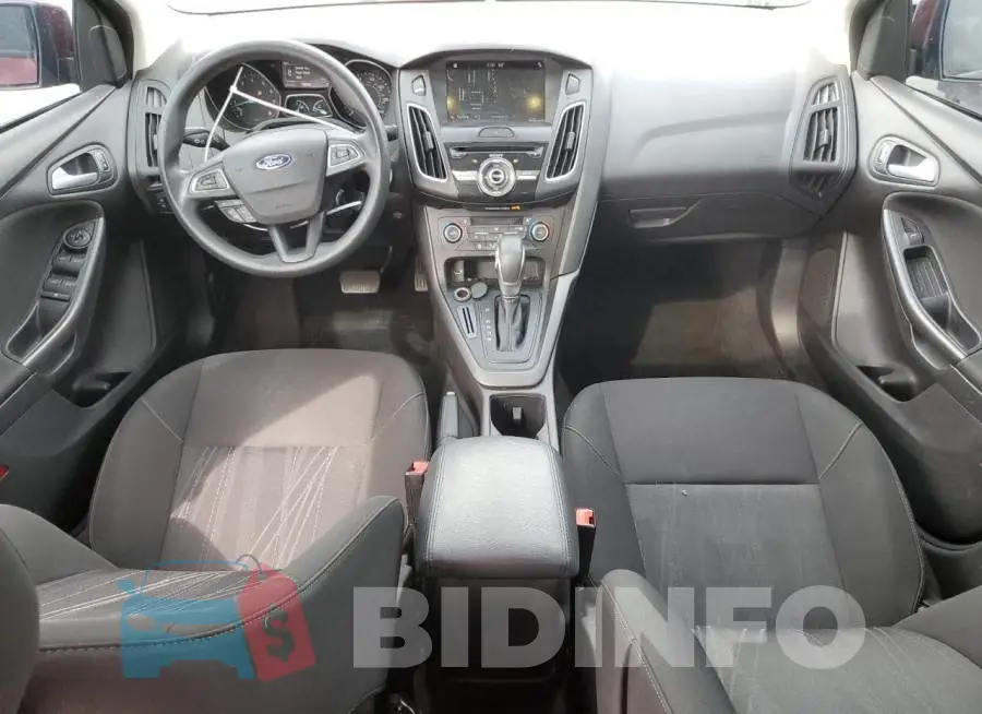 1FADP3H25HL257868 Photo# 8