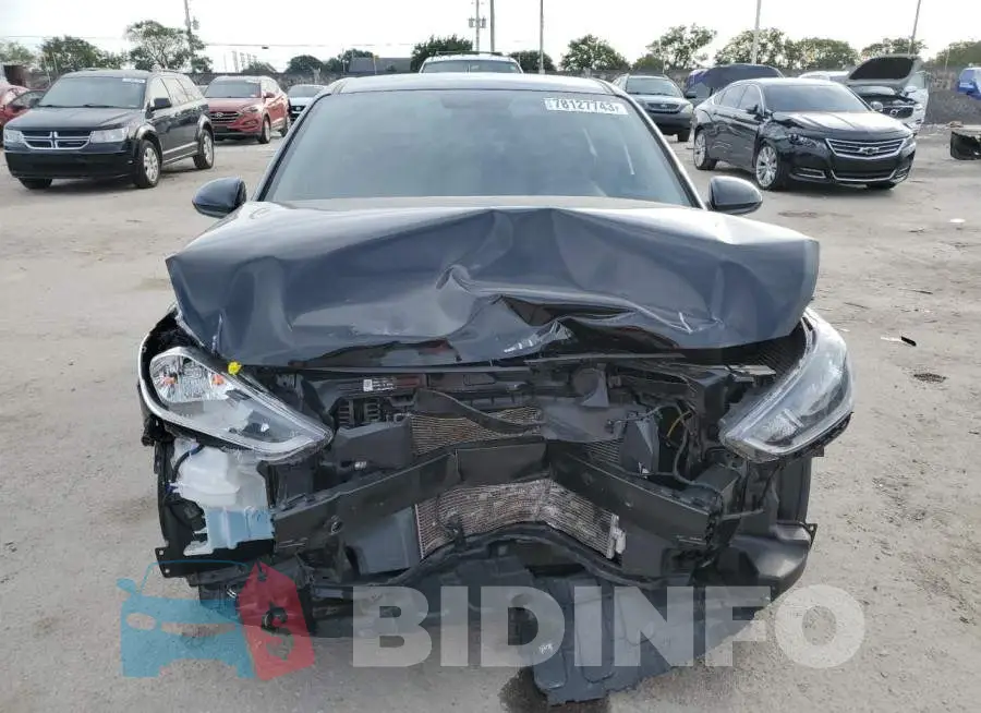 3KPC24A65NE165235 Photo# 5