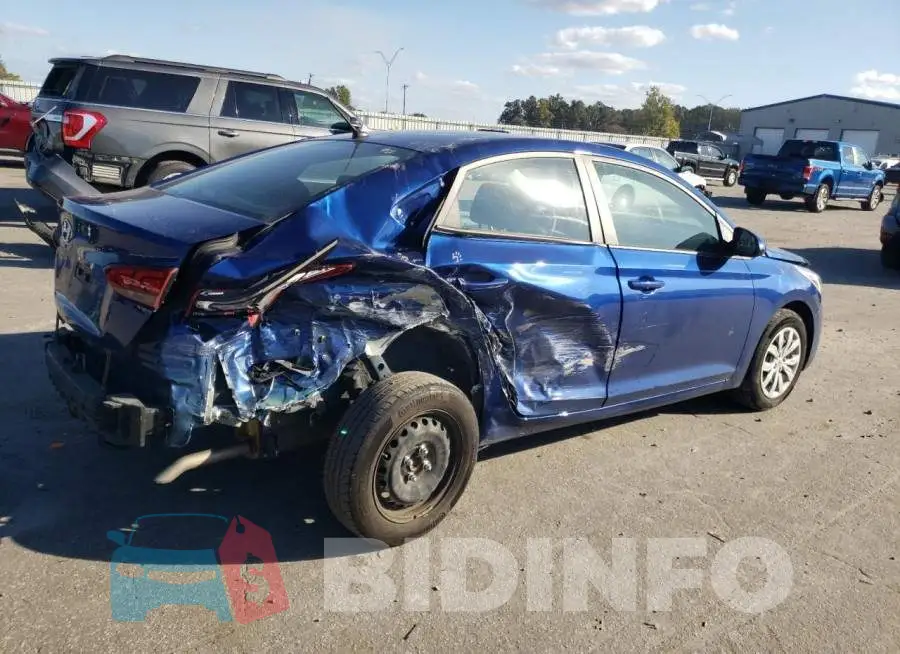 3KPC24A67NE163924 Photo# 3