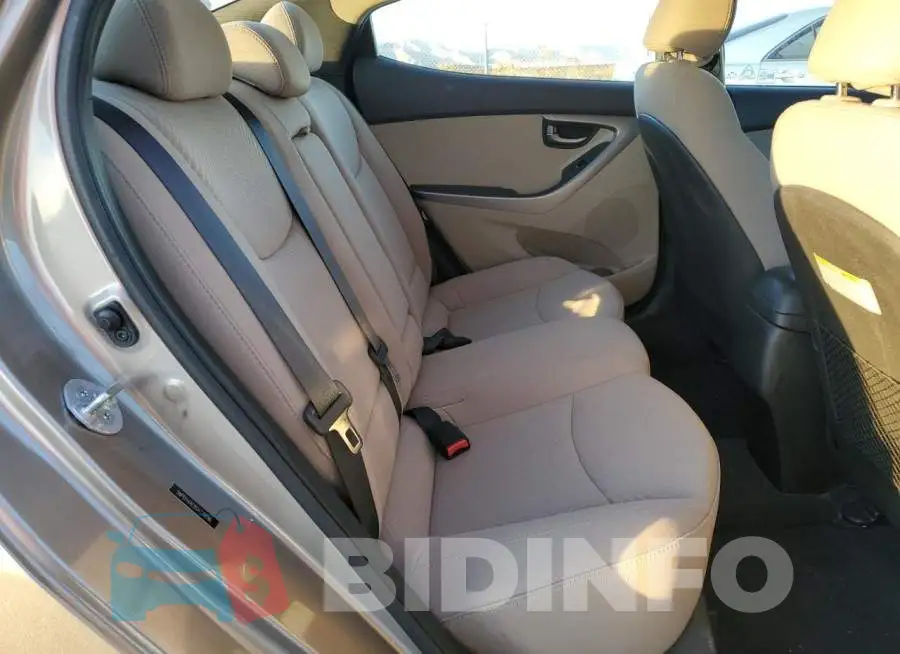 5NPDH4AE8GH779186 Photo# 10