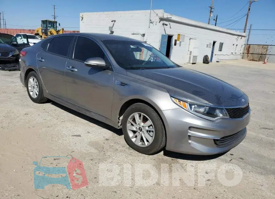 5XXGT4L36JG215921 Photo# 4